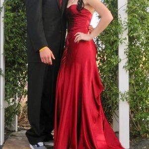 BCBG Red Strapless Gown / Prom Dress